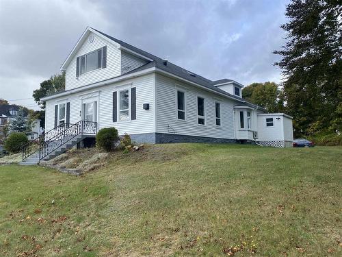 94 Queen Street, North Sydney, NS 