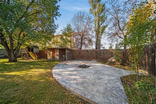 13 Friesen Avenue, Grunthal, MB - Outdoor