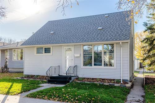 522 Rosseau Avenue E, Winnipeg, MB - Outdoor