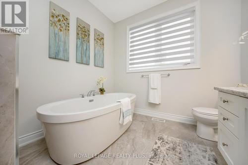 164 Harpin Way E, Centre Wellington, ON - Indoor Photo Showing Bathroom