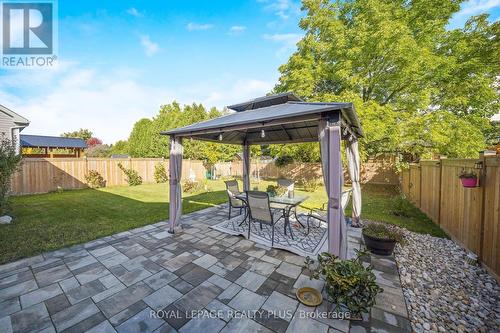 164 Harpin Way E, Centre Wellington, ON - Outdoor With Backyard