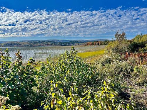 Strathlorne-Scotsville Road, Kenloch, NS 