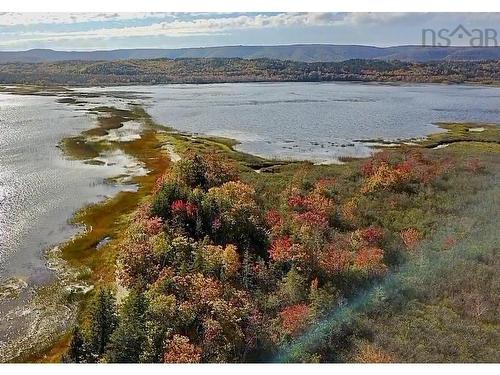 Strathlorne-Scotsville Road, Kenloch, NS 