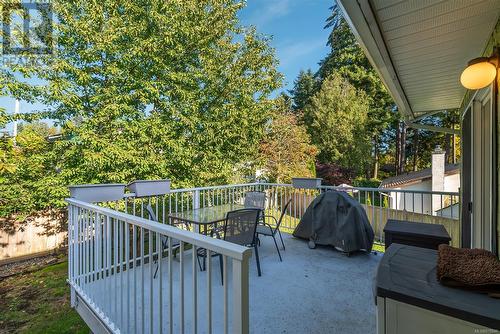 4156 Uplands Dr, Nanaimo, BC - Outdoor With Deck Patio Veranda With Exterior