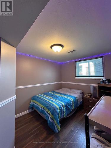 552 Government Road E, Kapuskasing, ON - Indoor Photo Showing Bedroom