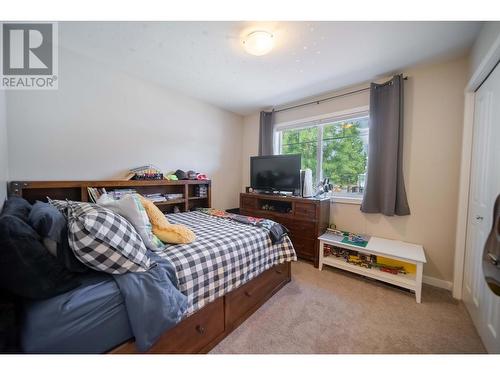 228 Shadow Mountain  Boulevard, Cranbrook, BC - Indoor Photo Showing Bedroom