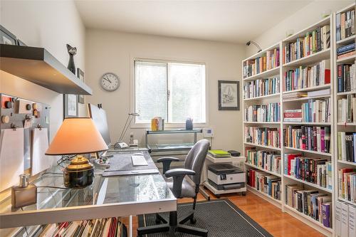 1901 Forest Drive, Revelstoke, BC - Indoor Photo Showing Office