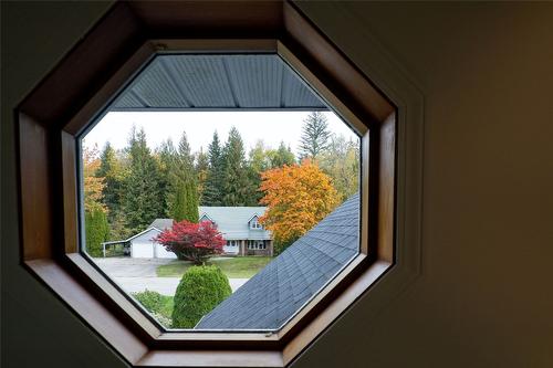 1901 Forest Drive, Revelstoke, BC -  Photo Showing Other Room