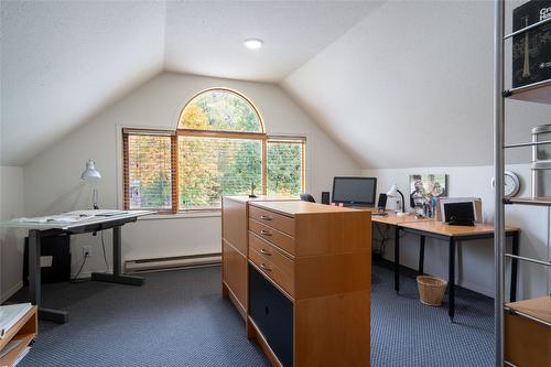 1901 Forest Drive, Revelstoke, BC - Indoor Photo Showing Office