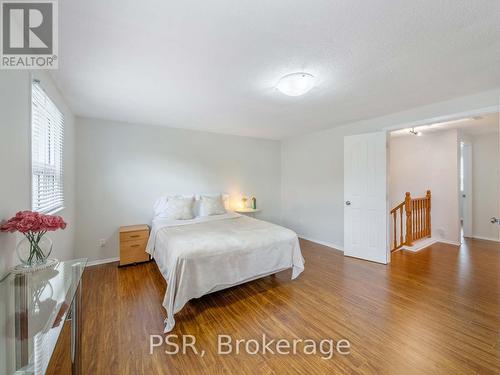 1158 Venus Crescent, Oshawa, ON - Indoor Photo Showing Bedroom