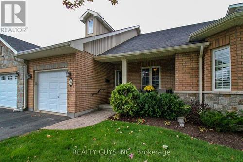 98 Village Crescent, Peterborough (Otonabee), ON - Outdoor With Deck Patio Veranda