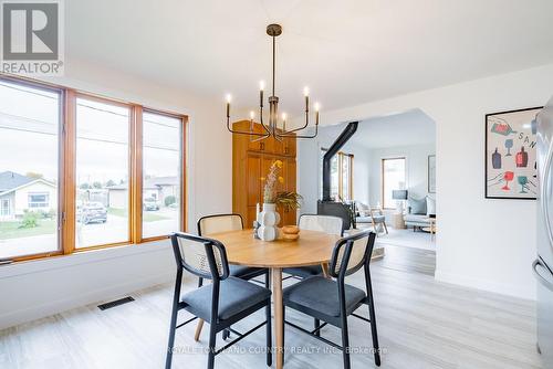 85 Denniston Street, Kawartha Lakes (Lindsay), ON - Indoor Photo Showing Dining Room