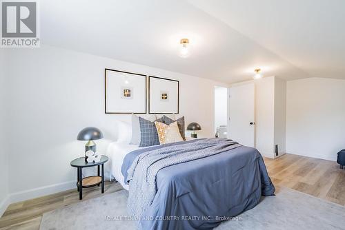 85 Denniston Street, Kawartha Lakes (Lindsay), ON - Indoor Photo Showing Bedroom