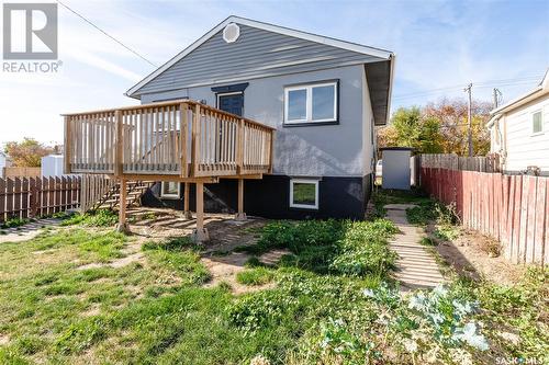 602 9Th Avenue Nw, Moose Jaw, SK - Outdoor With Exterior