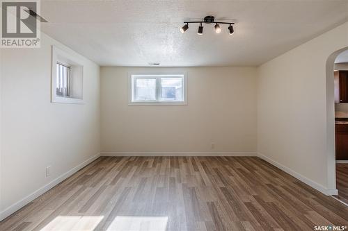 602 9Th Avenue Nw, Moose Jaw, SK - Indoor Photo Showing Other Room