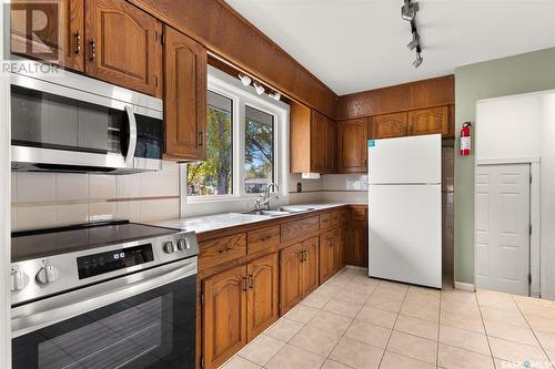 224 Rae Street, Regina, SK - Indoor Photo Showing Kitchen With Double Sink