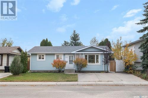 231 Weyakwin Drive, Saskatoon, SK - Outdoor With Facade