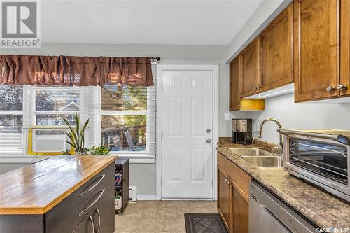 12 210 Camponi Place, Saskatoon, SK - Indoor Photo Showing Kitchen With Double Sink