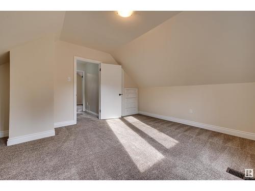 10466 148 St Nw, Edmonton, AB - Indoor Photo Showing Other Room