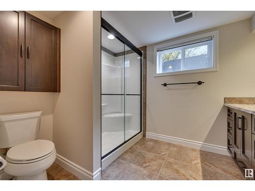 10466 148 St Nw, Edmonton, AB - Indoor Photo Showing Bathroom