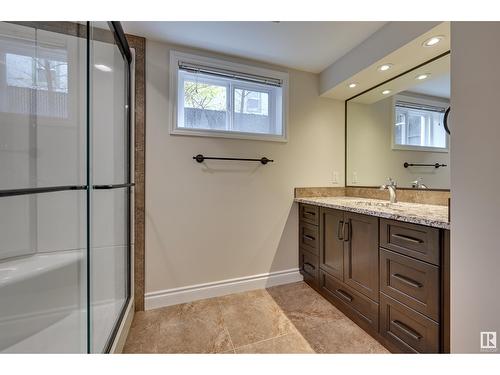 10466 148 St Nw, Edmonton, AB - Indoor Photo Showing Bathroom