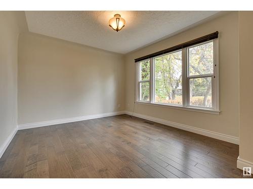 10466 148 St Nw, Edmonton, AB - Indoor Photo Showing Other Room