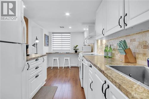 1014 Tanguay Court, Ottawa, ON - Indoor Photo Showing Kitchen