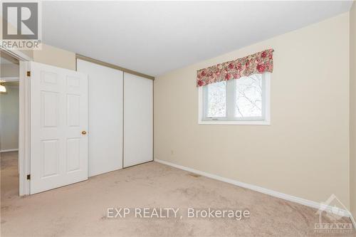 3754 Autumnwood Street, Ottawa, ON - Indoor Photo Showing Other Room