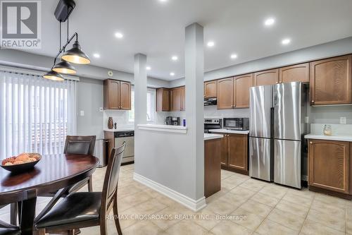 35 Oates Drive, Toronto, ON - Indoor Photo Showing Kitchen