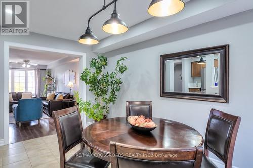 35 Oates Drive, Toronto, ON - Indoor Photo Showing Dining Room