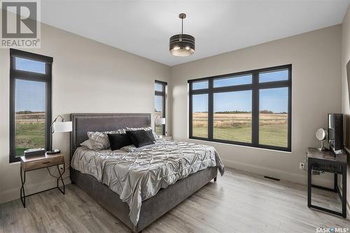 65 Grandview Trail, Corman Park Rm No. 344, SK - Indoor Photo Showing Bedroom