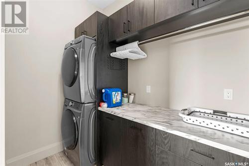 65 Grandview Trail, Corman Park Rm No. 344, SK - Indoor Photo Showing Laundry Room