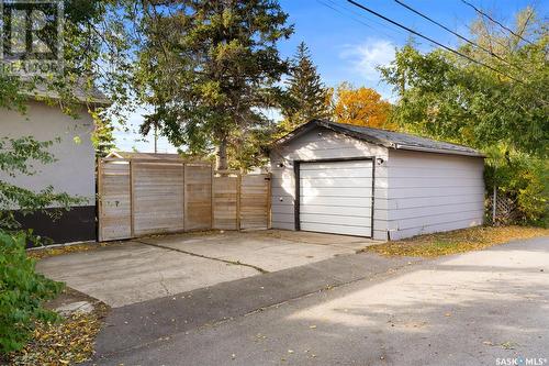 1424 Forget Street, Regina, SK - Outdoor