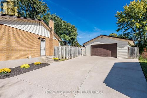 34 Southview Place, London, ON - Outdoor