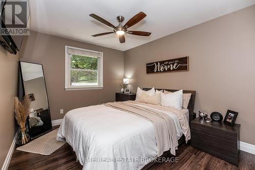 34 Southview Place, London, ON - Indoor Photo Showing Bedroom