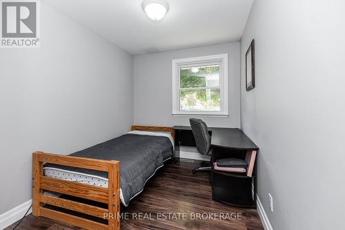 34 Southview Place, London, ON - Indoor Photo Showing Bedroom