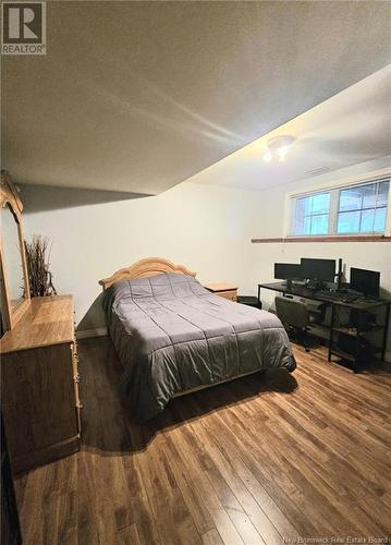 28 Glebe Avenue, Pointe-Du-Chêne, NB - Indoor Photo Showing Bedroom