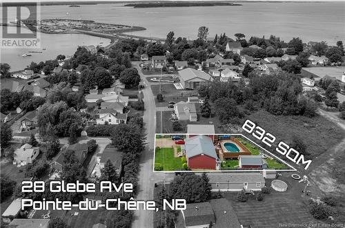 28 Glebe Avenue, Pointe-Du-Chêne, NB -  With Body Of Water With View