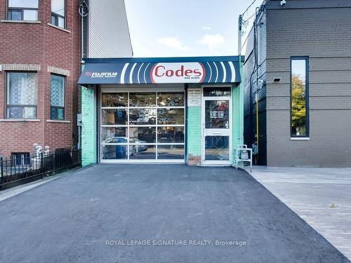 123 Niagara St, Toronto, ON 