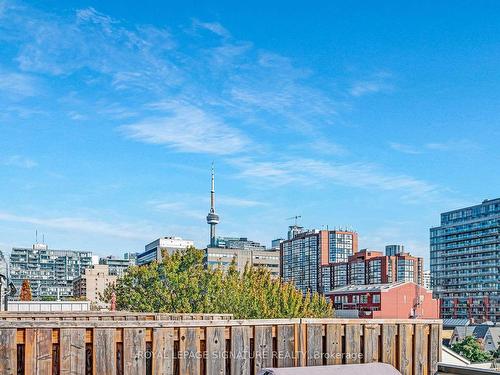 118-208 Niagara St, Toronto, ON - Outdoor With View