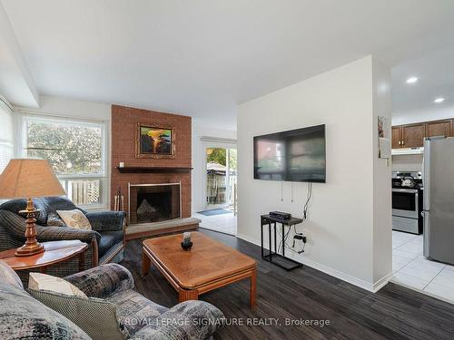 4494 Violet Rd, Mississauga, ON - Indoor Photo Showing Living Room With Fireplace