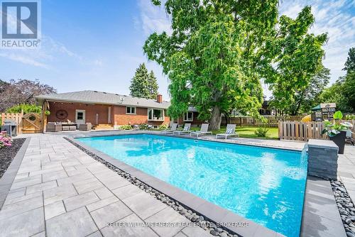 851 Swiss Heights, Oshawa (Pinecrest), ON - Outdoor With In Ground Pool With Backyard