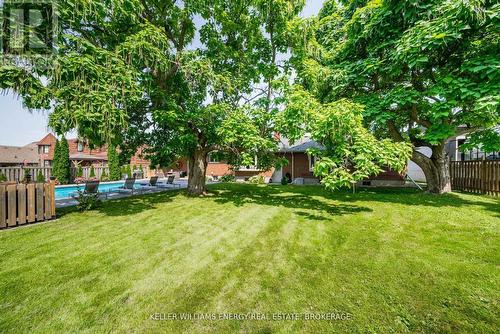 851 Swiss Heights, Oshawa (Pinecrest), ON - Outdoor