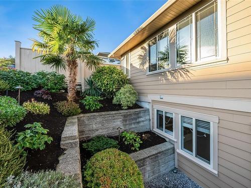 6467 Peregrine Rd, Nanaimo, BC 