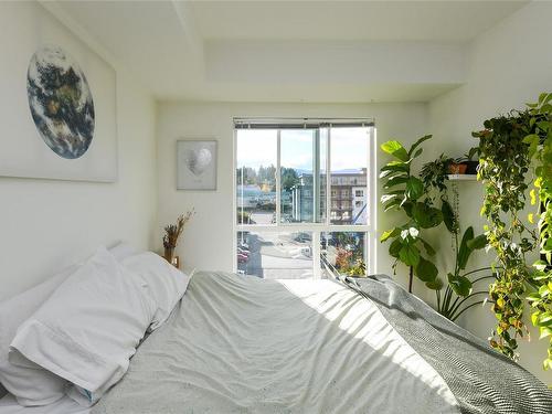 Ph1-3070 Kilpatrick Ave, Courtenay, BC - Indoor Photo Showing Bedroom