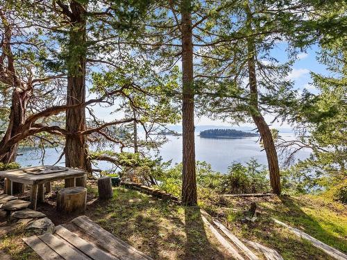 39 Spring Bay Rd, Lasqueti Island, BC 