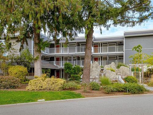 726-1600 Stroulger Rd, Nanoose Bay, BC - Outdoor With Facade