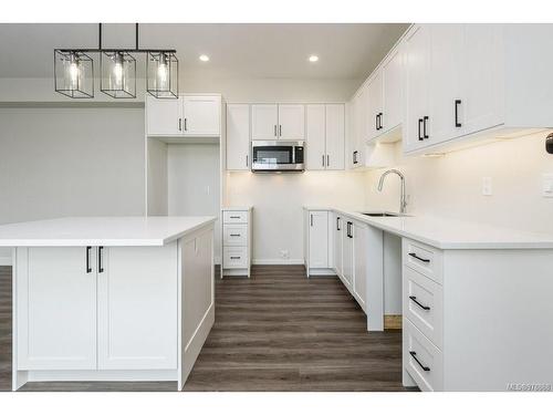 A-384 12Th St, Courtenay, BC - Indoor Photo Showing Kitchen With Upgraded Kitchen