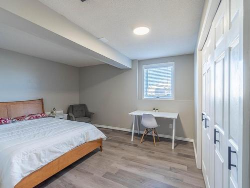 2109 Garymede Drive, Kamloops, BC - Indoor Photo Showing Bedroom