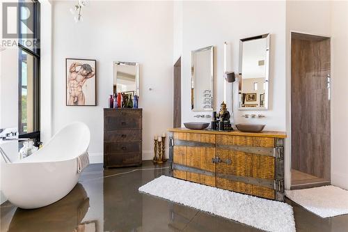 1221 Keast Drive, Sudbury, ON - Indoor Photo Showing Bathroom